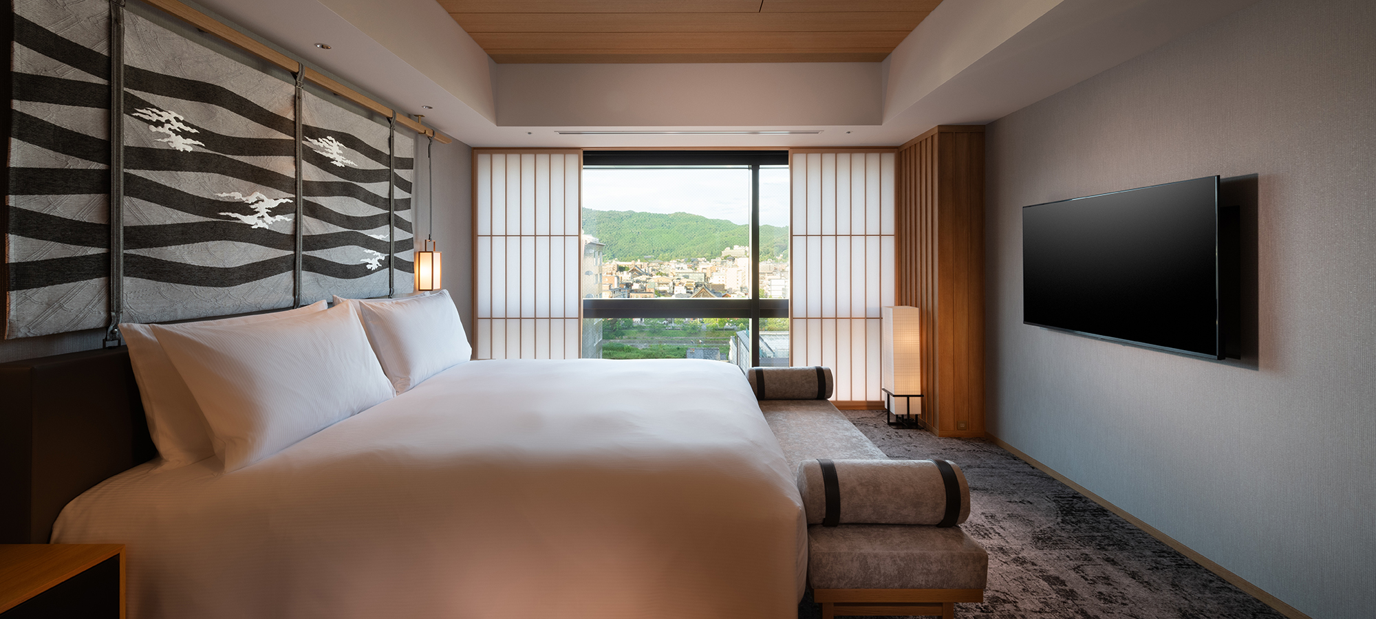 ＜2026 新春福袋＞ 華やかな1年のスタートを ヒルトン京都とともに