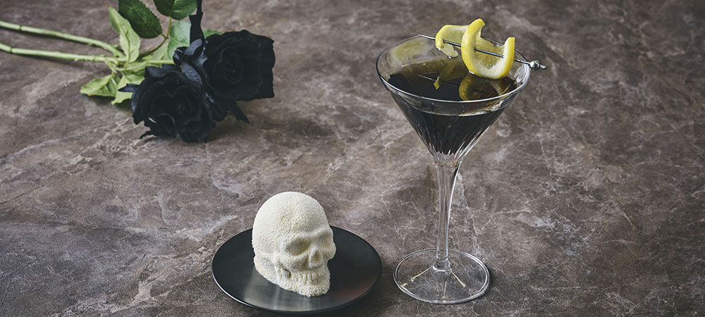 テーブルに、秋の魔法を。ハロウィンを味わうケーキ＆カクテル・モクテルセレクション。